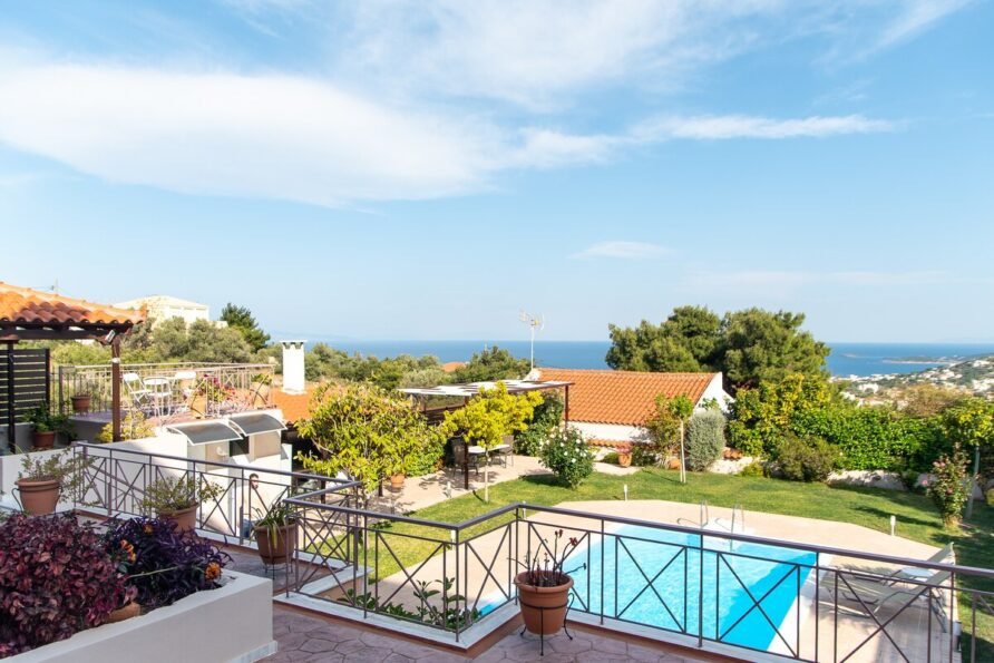 Artemis Riviera Near Athens Airport