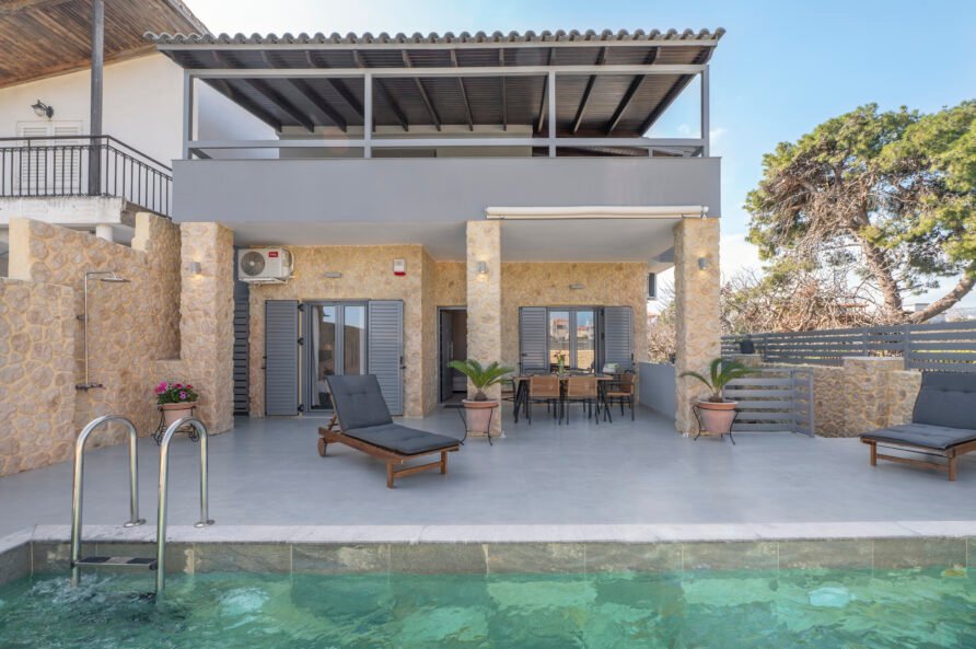 Azure Harmony Pool Villa by SEM